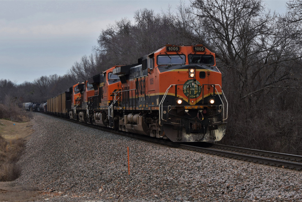 BNSF 1005 South